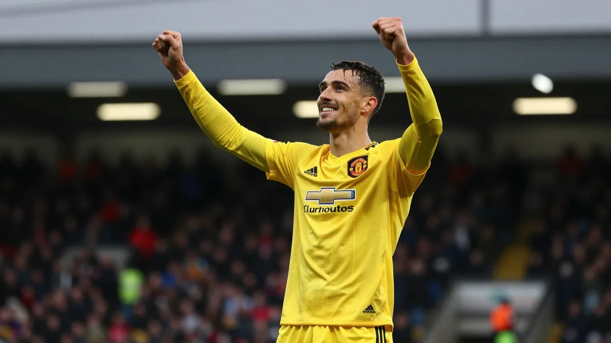 Perfect pre-season continues as Oxford United down Crawley Town 3-1