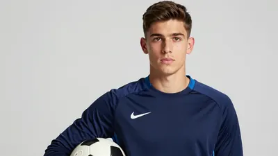 Former Oxford United goalkeeper Jacob Knightbridge, 22, has signed for Tottenham Hotspur following his departure from the...