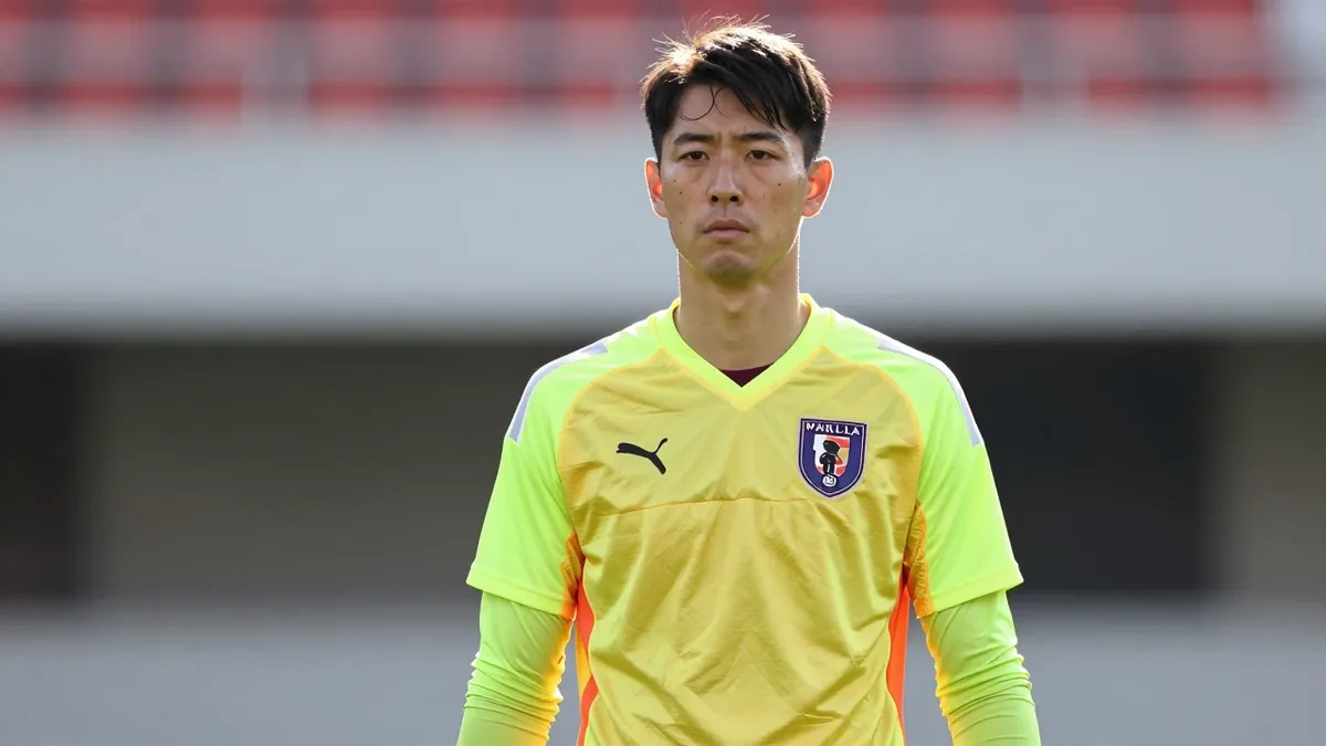 Oxford United Transfer News: Martinez Exit Looms as Villa Pursue Suzuki